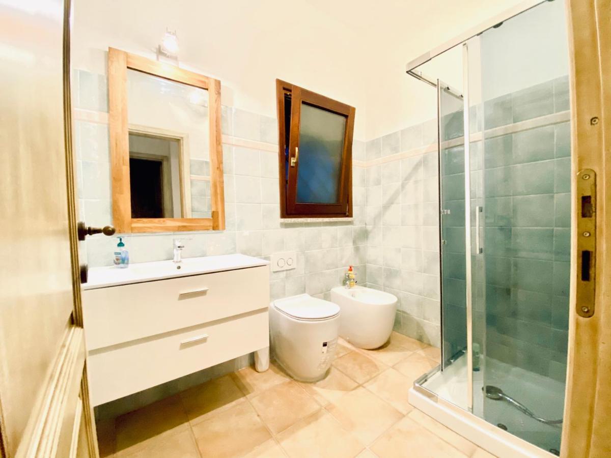 Superior Apartment San Teodoro Center Екстер'єр фото