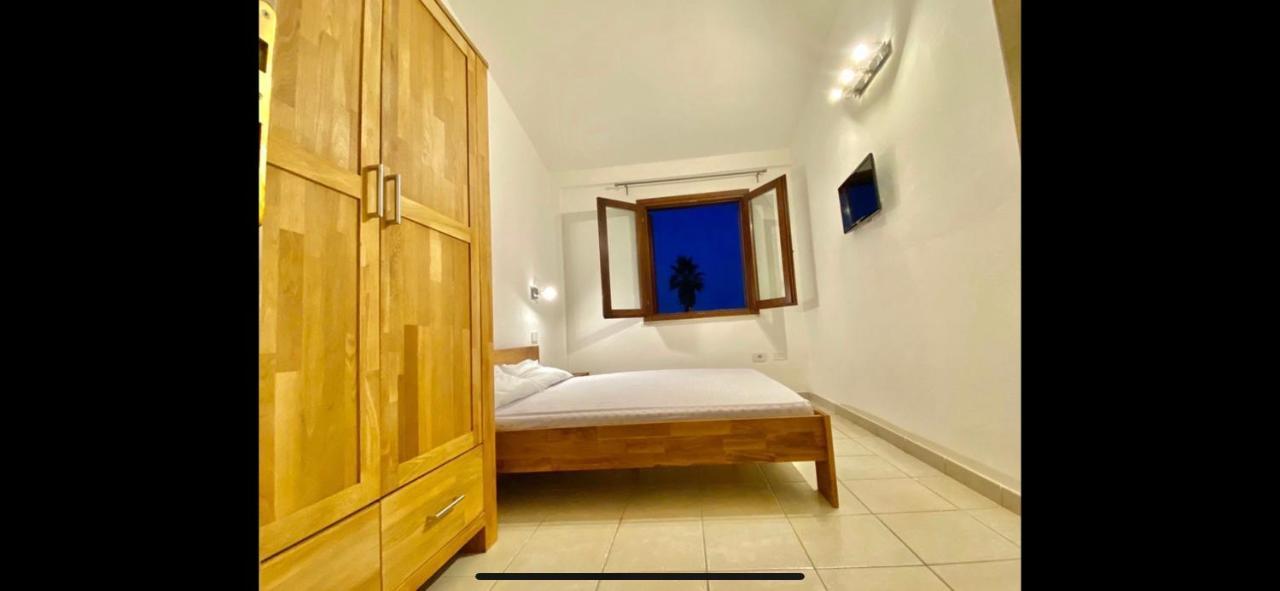 Superior Apartment San Teodoro Center Екстер'єр фото